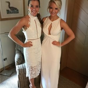 Halston Heritage Size 2 - Floor Length Long White Dress